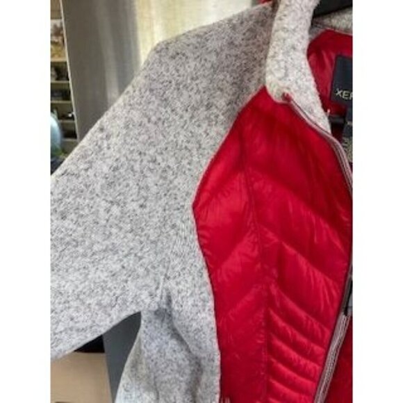 Xersion Women's Large Red & Gray Full-Zip HIDE AWAY‎ HOOD Jacket With Thumbholes - Picture 4 of 16